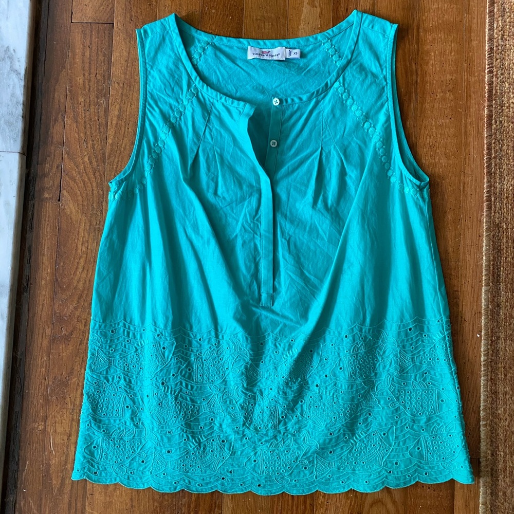 Vineyard Vines Top